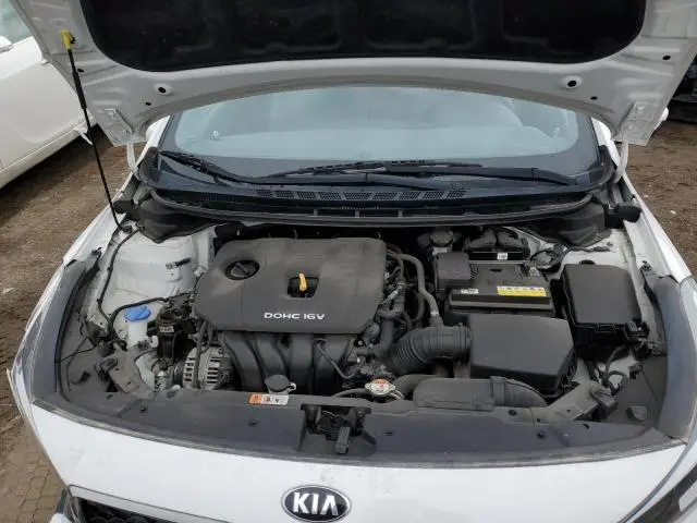 2017 KIA FORTE LX  