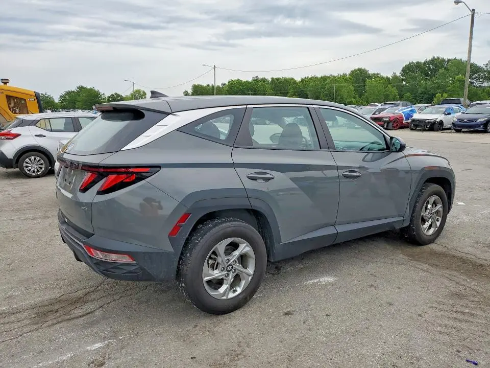 2024 HYUNDAI TUCSON SE  