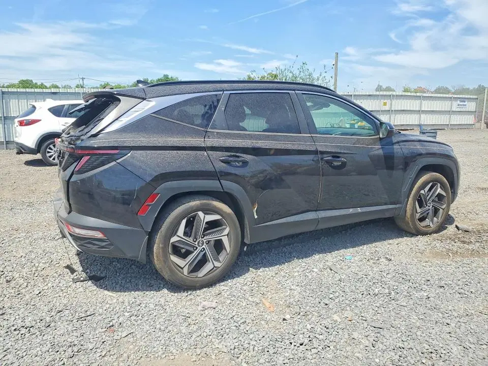 2022 HYUNDAI TUCSON   