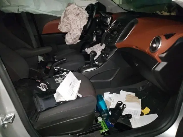 2013 CHEVROLET SONIC LT  