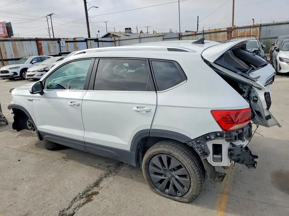 2022 VOLKSWAGEN TAOS SE  