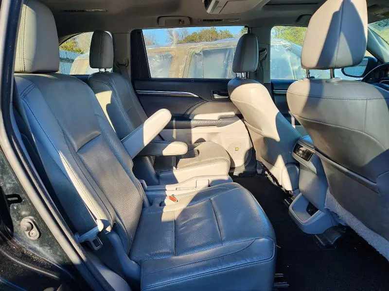 2014 TOYOTA HIGHLANDER LIMITED  