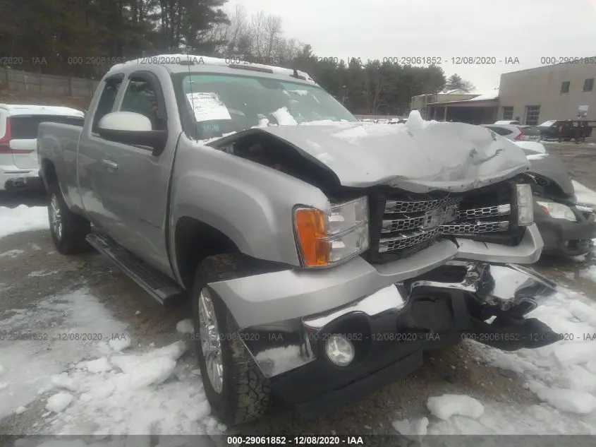 2013 GMC SIERRA 2500HD SLT