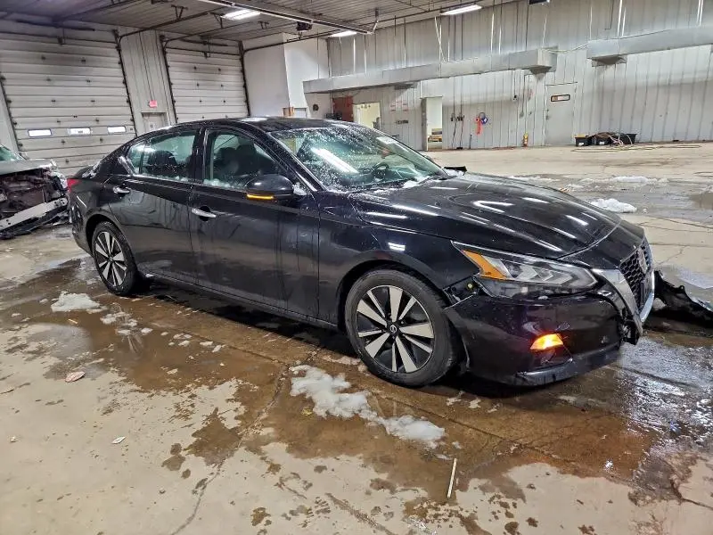 2020 NISSAN ALTIMA SL  