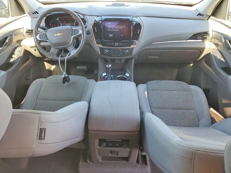 2020 CHEVROLET TRAVERSE LT  