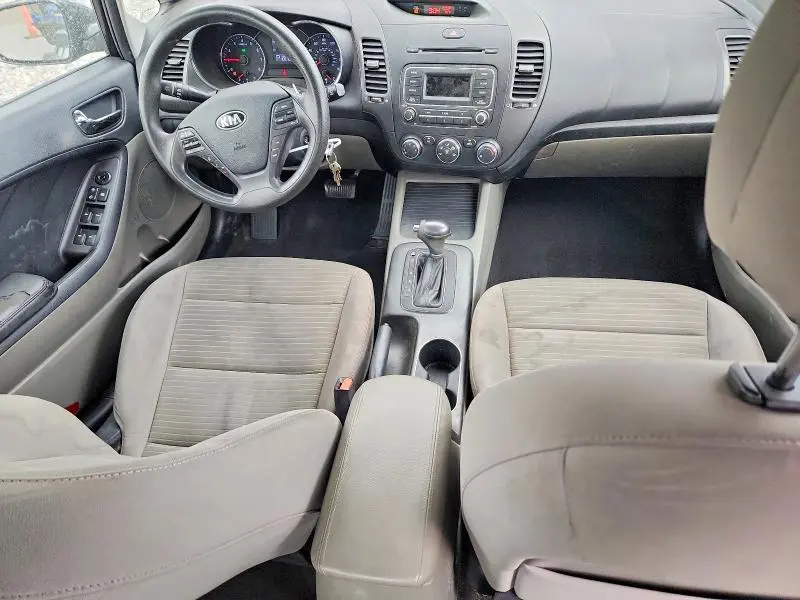 2015 KIA FORTE LX  