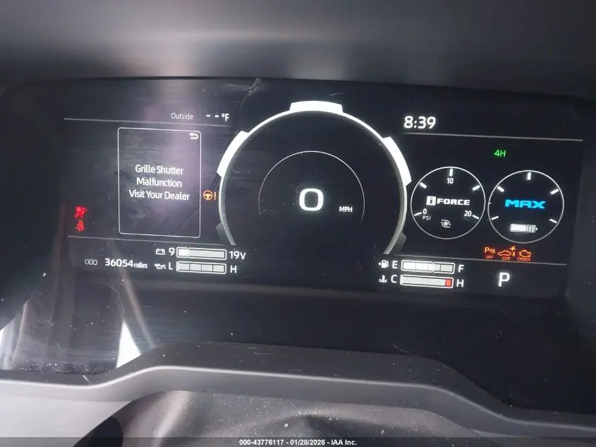 2025 TOYOTA SEQUOIA SR5