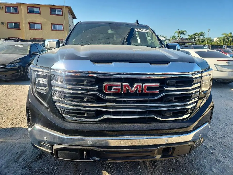 2025 GMC SIERRA C1500 SLT  