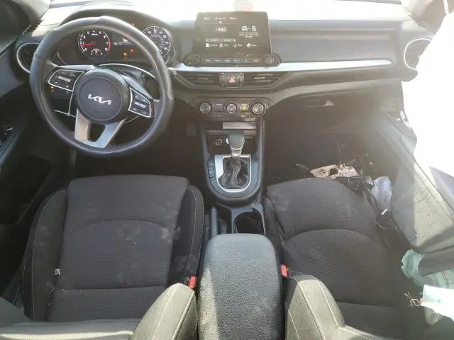 2024 KIA FORTE LX