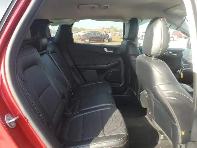 2022 FORD ESCAPE TITANIUM  