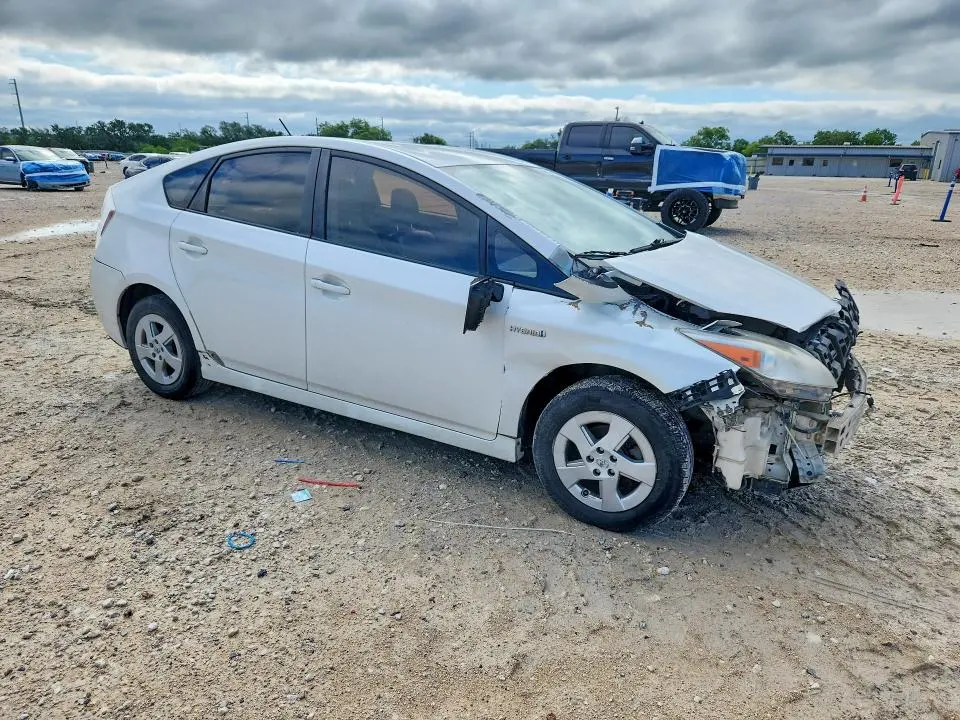 2010 TOYOTA PRIUS IV  