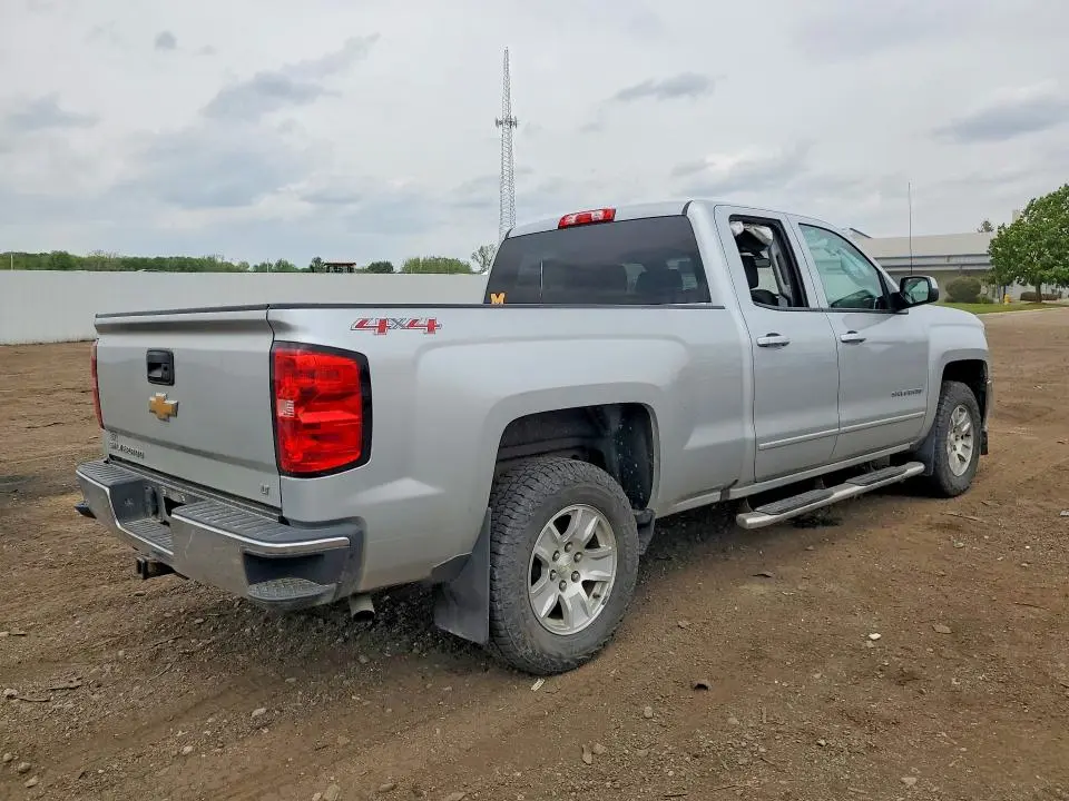 2017 CHEVROLET SILVERADO K1500 LT  