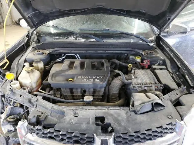 2013 DODGE AVENGER SE  