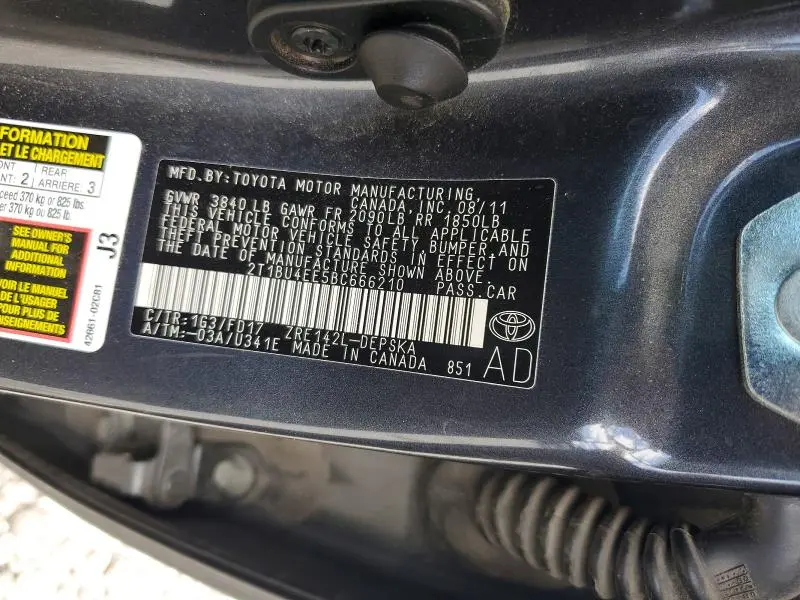 2011 TOYOTA COROLLA S  