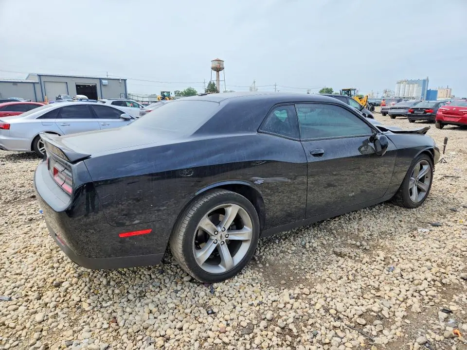 2018 DODGE CHALLENGER SXT  