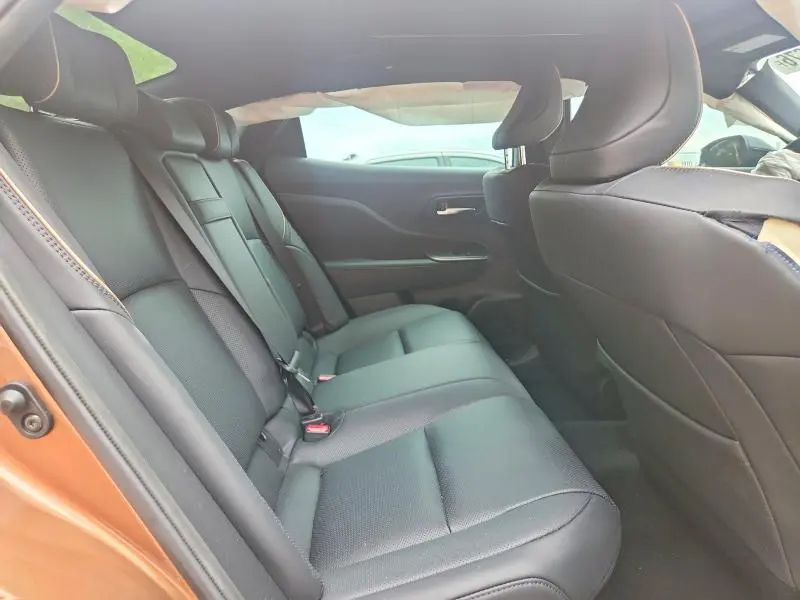 2023 TOYOTA CROWN PLATINUM  