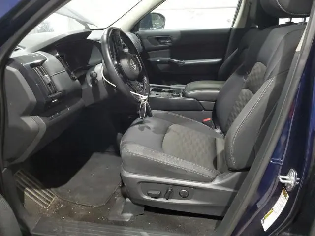 2023 NISSAN PATHFINDER SV  