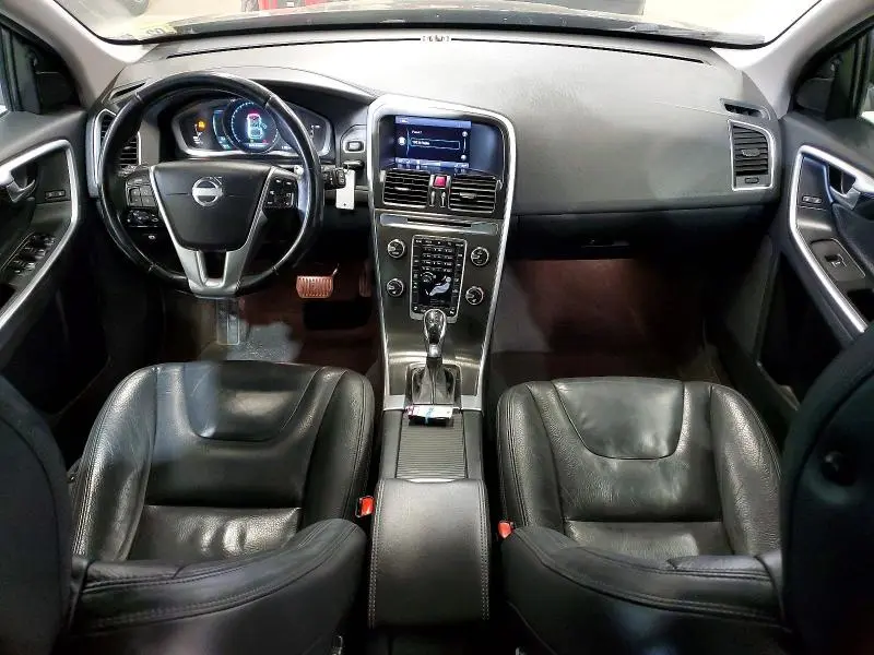 2014 VOLVO XC60 T6  