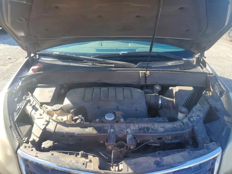 2013 CHEVROLET TRAVERSE LS  