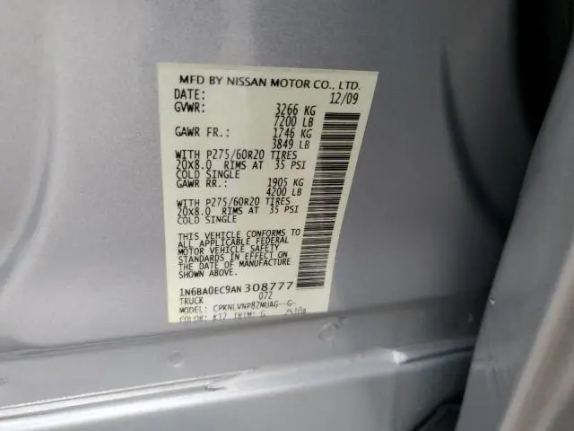 2010 NISSAN TITAN XE  