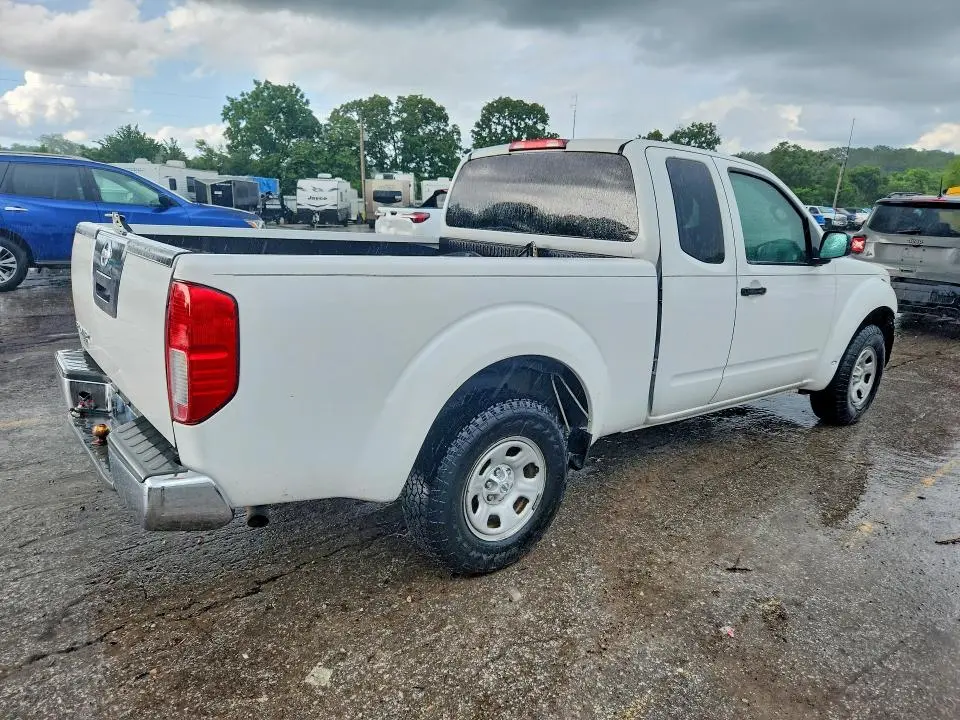 2012 NISSAN FRONTIER S  