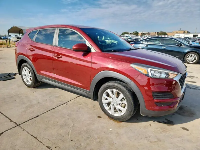 2019 HYUNDAI TUCSON SE  