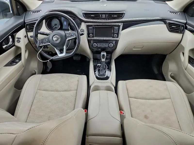 2022 NISSAN ROGUE SPORT SV  