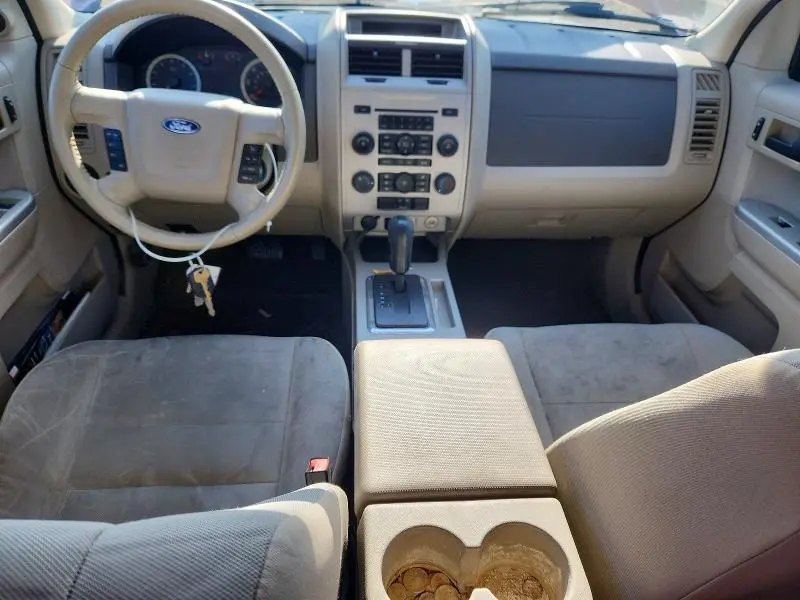 2012 FORD ESCAPE XLT  