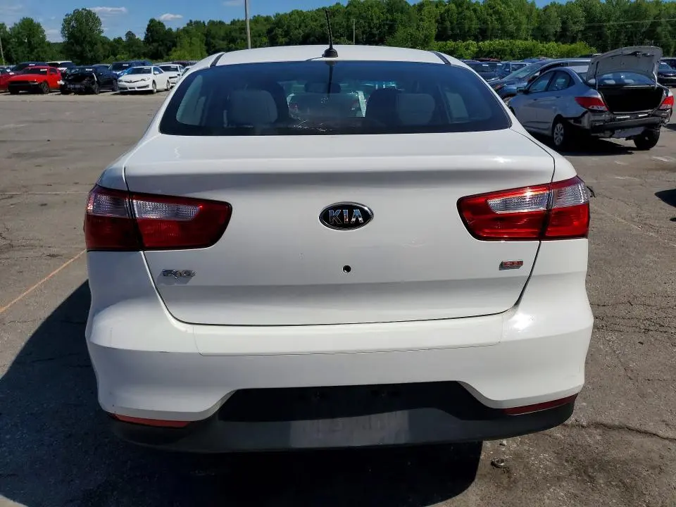 2016 KIA RIO LX  