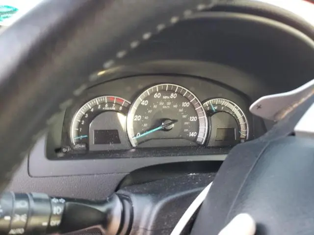 2013 TOYOTA CAMRY SE  