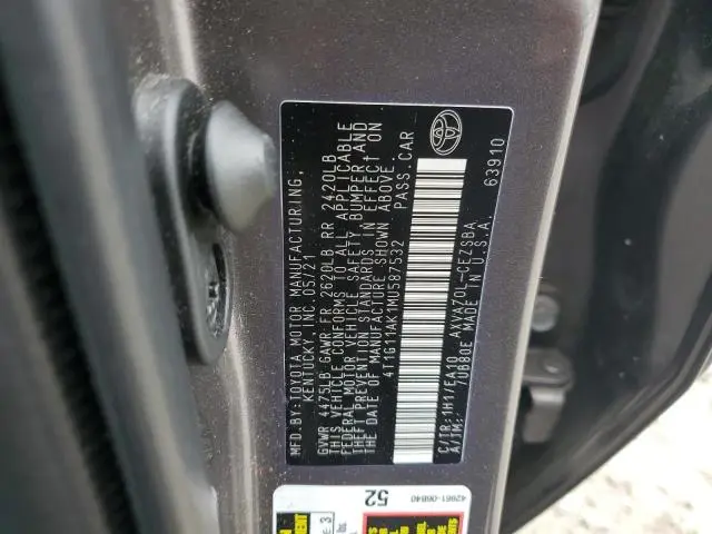 2021 TOYOTA CAMRY SE  