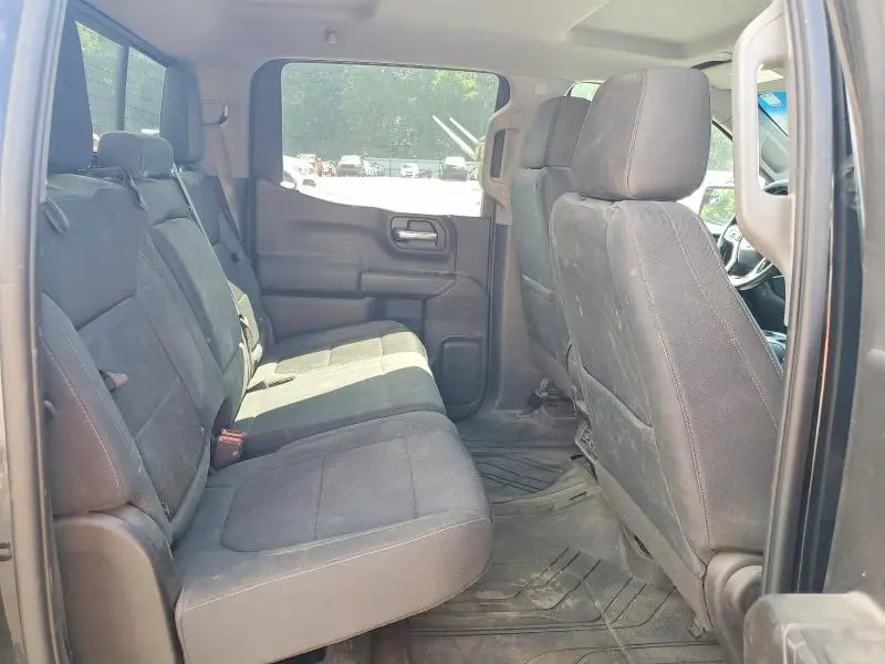 2019 CHEVROLET SILVERADO C1500 LT  