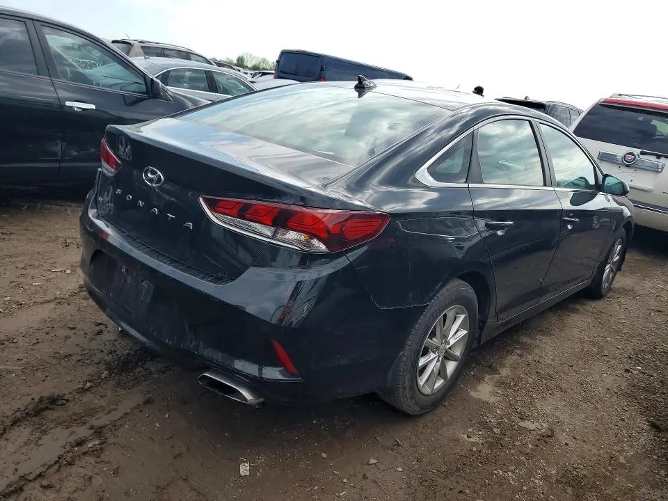 2018 HYUNDAI SONATA SE  