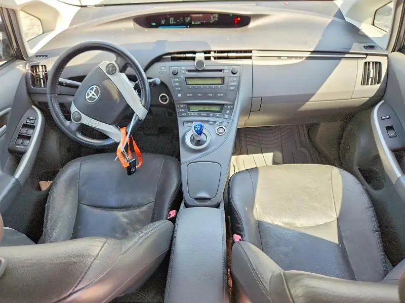 2010 TOYOTA PRIUS IV  