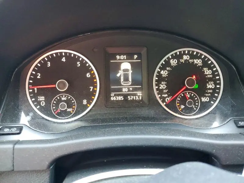 2016 VOLKSWAGEN TIGUAN S  