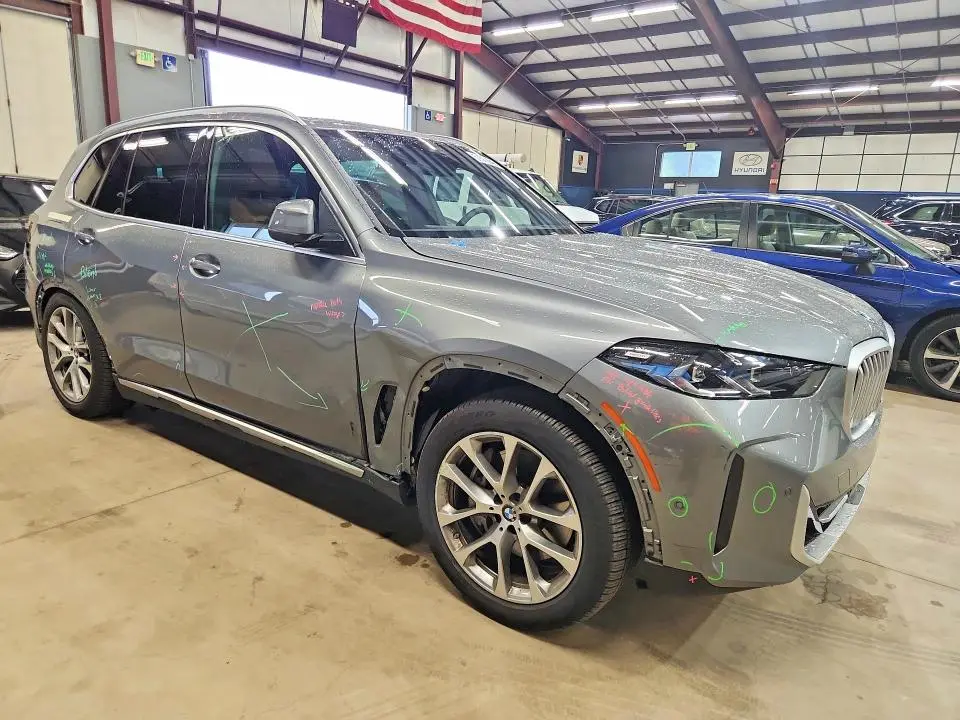 2026 BMW X5 XDRIVE50E  