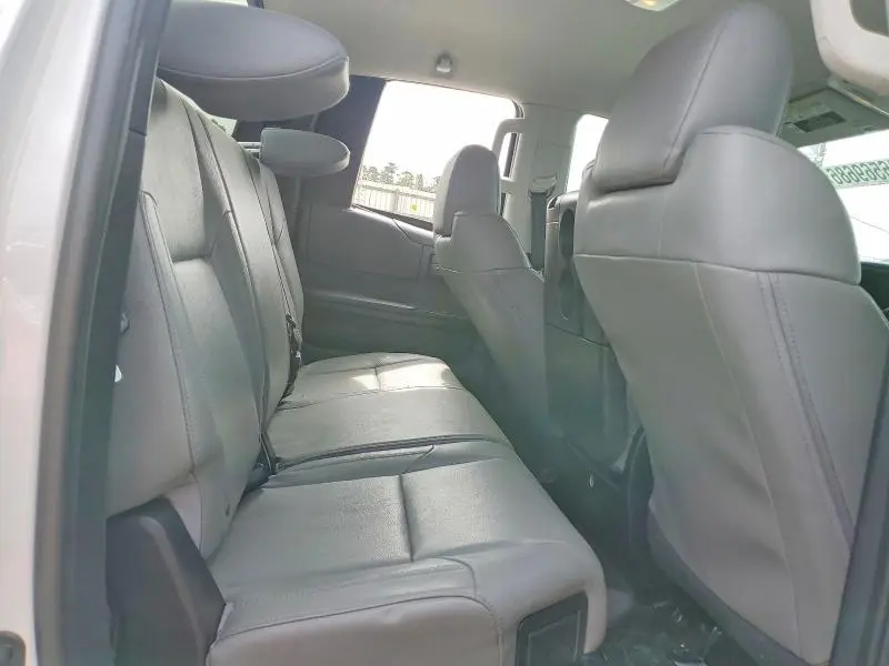 2019 TOYOTA TUNDRA SR  