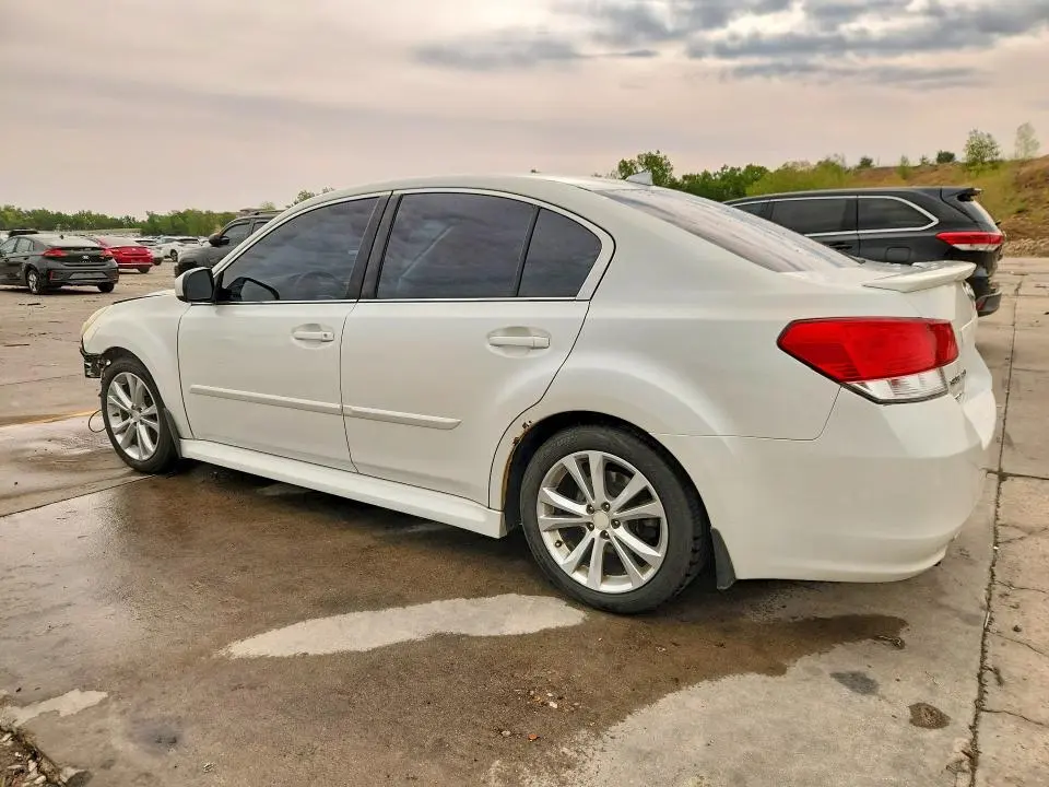 2013 SUBARU LEGACY 3.6R LIMITED  