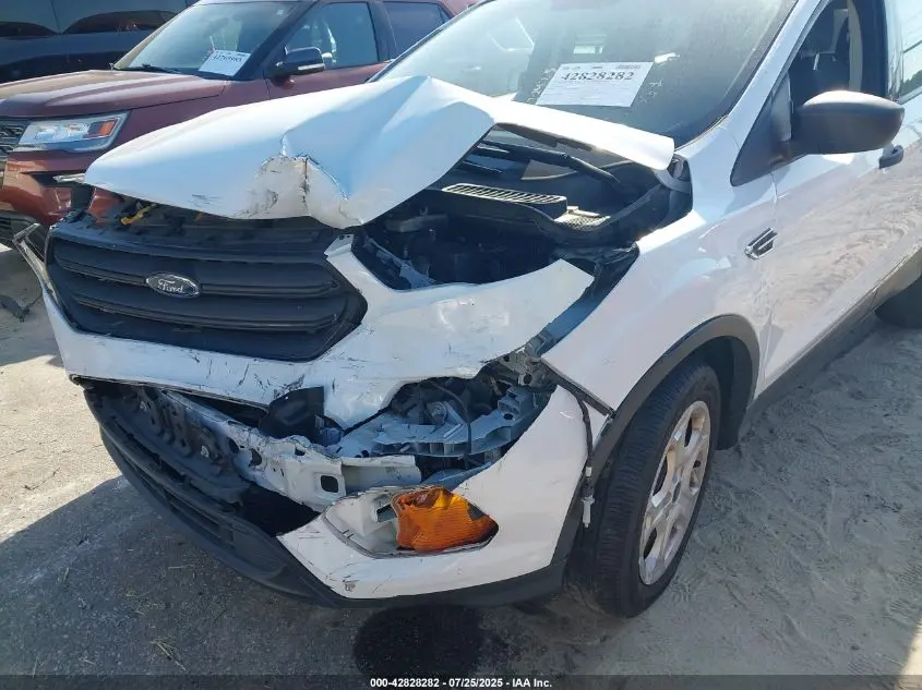 2017 FORD ESCAPE S