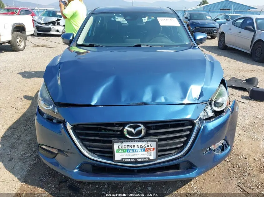 2017 MAZDA MAZDA3 TOURING 2.5