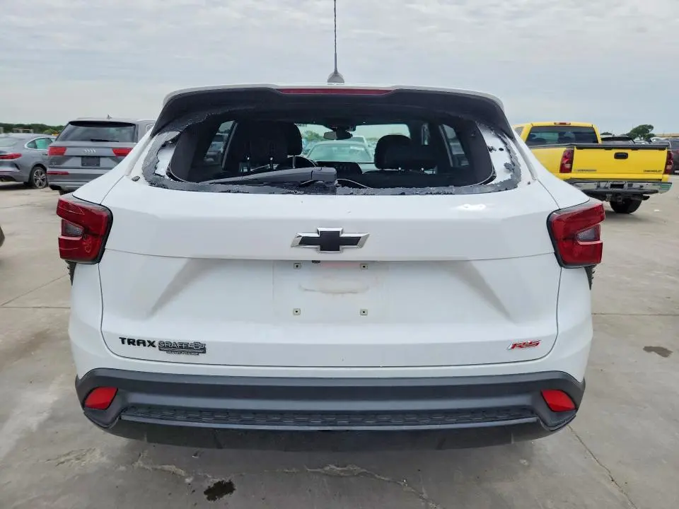 2024 CHEVROLET TRAX 1RS  