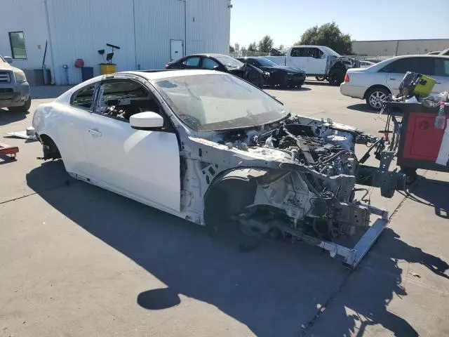 2013 INFINITI G37 JOURNEY  