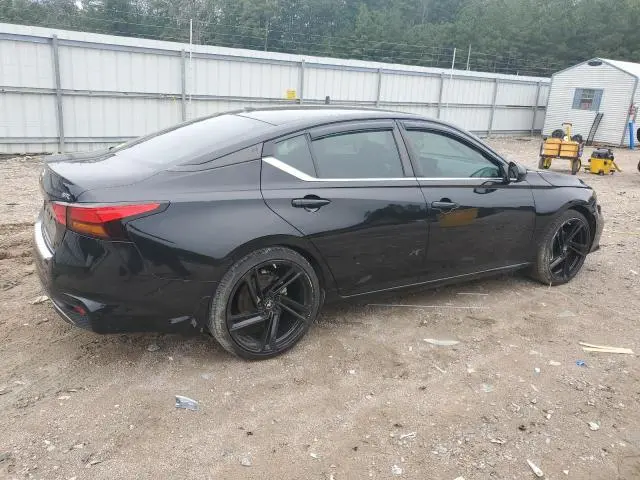 2021 NISSAN ALTIMA SR  