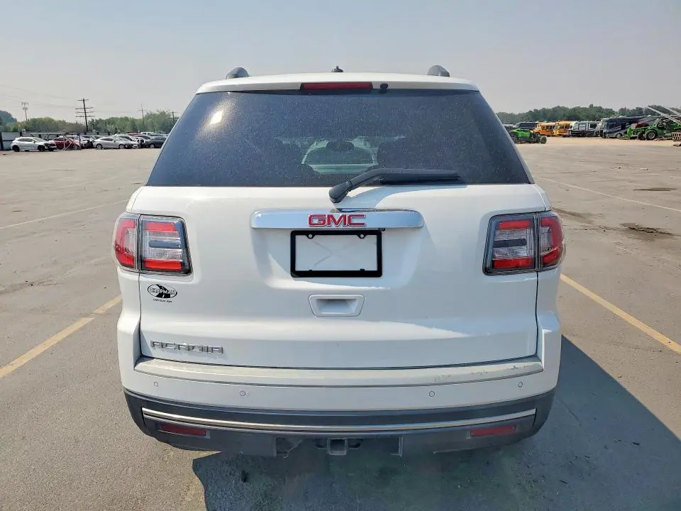 2016 GMC ACADIA SLE  