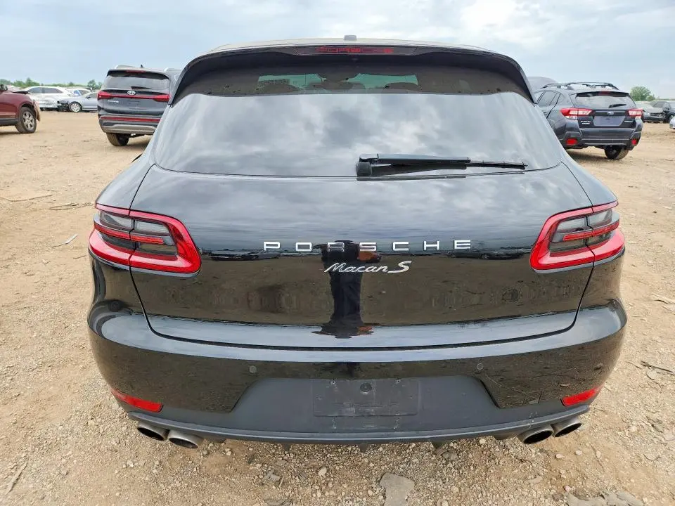 2017 PORSCHE MACAN S  