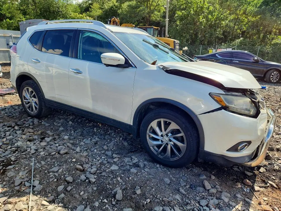 2015 NISSAN ROGUE SL  