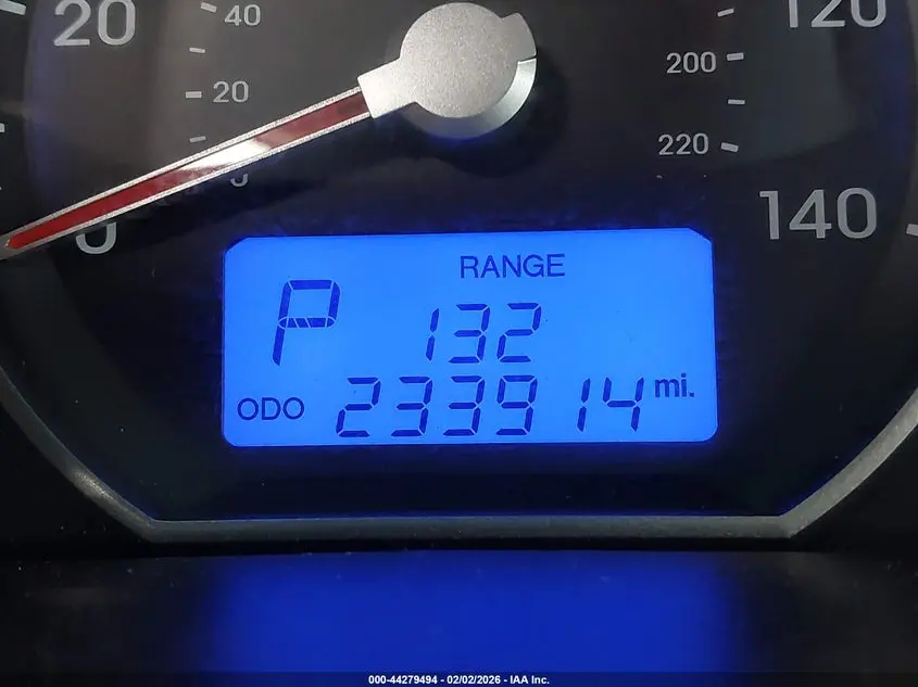 2012 HYUNDAI SANTA FE SE