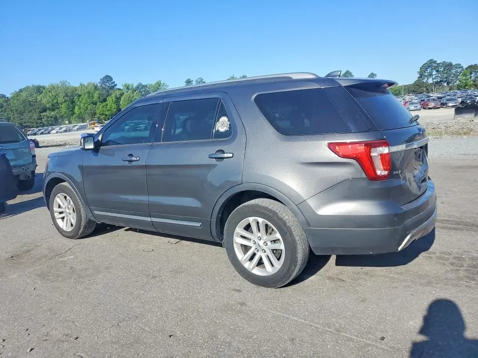 2016 FORD EXPLORER XLT  