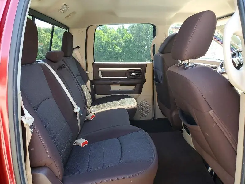 2014 RAM 1500 SLT  