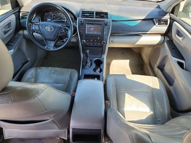 2015 TOYOTA CAMRY LE  